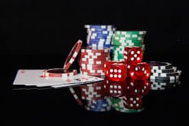 Ilustrasi permainan slot online dengan tema menarik